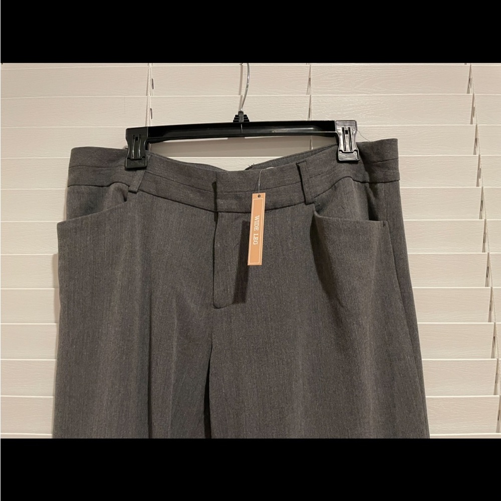 Brand New With Tags Michael Kors Ladies Wide Leg Trousers. Size 12